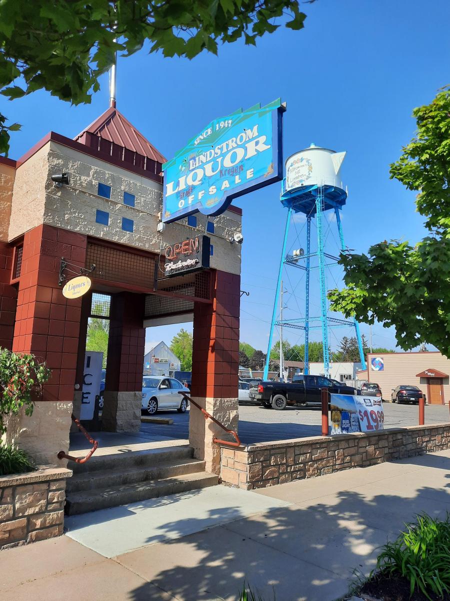 Lindstrom Liquors Front Entrance and Iconic Coffee Pot Water Tower